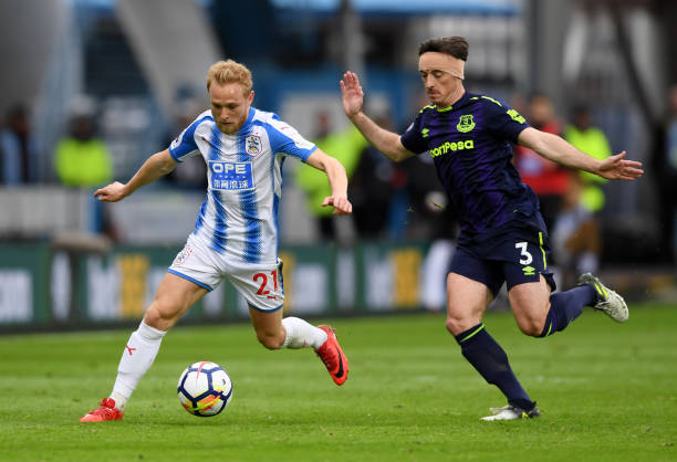 会谈判更为 会谈判更为